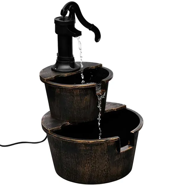 Fonte de parede com design de bomba manual