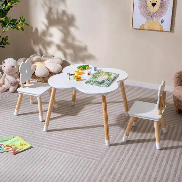 Mesa Flor com Jogo e Atividades em Madeira e 2 Cadeiras Infantis de Pinho Maciço 3+ Anos