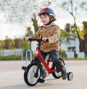 Bicicleta Balance com pedais e rodas removíveis Cor vermelha Assento ajustável 33-38cm Crianças +2 Anos Carga 25kg Vermelho