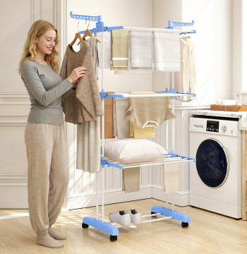 Estensione del lino pieghevole con ruote verticali in acciaio con 3 livelli laterali pieghevoli carico massimo 70kg 73x64x177cm Blu e Bianco