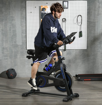 Bicicleta Estática com Resistência Ajustável Bicicleta Estática Fitness com Volante de Inércia 8 kg Ecrã LCD Guiador e Assento Ajustáveis para Casa Ginásio 103x53x110-114 cm Azul