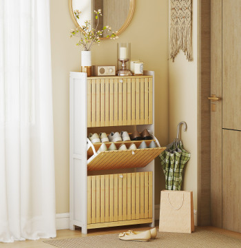 Sapateira Estreita com 3 Portas de Bambu em Ripas Móvel Sapateira com Prateleiras Ajustáveis para 18 Pares de Sapatos 60x24x118 cm Branco e Madeira