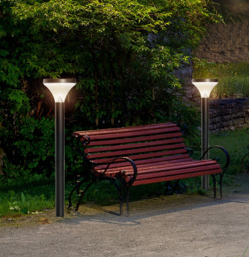 Lampes de pied extérieures Hauteur 91,5cm avec capteur de lumière solaire LED et luminosité Variable Set de 2 lampes de jardin IP44 pour Patio Outdoor Park Black